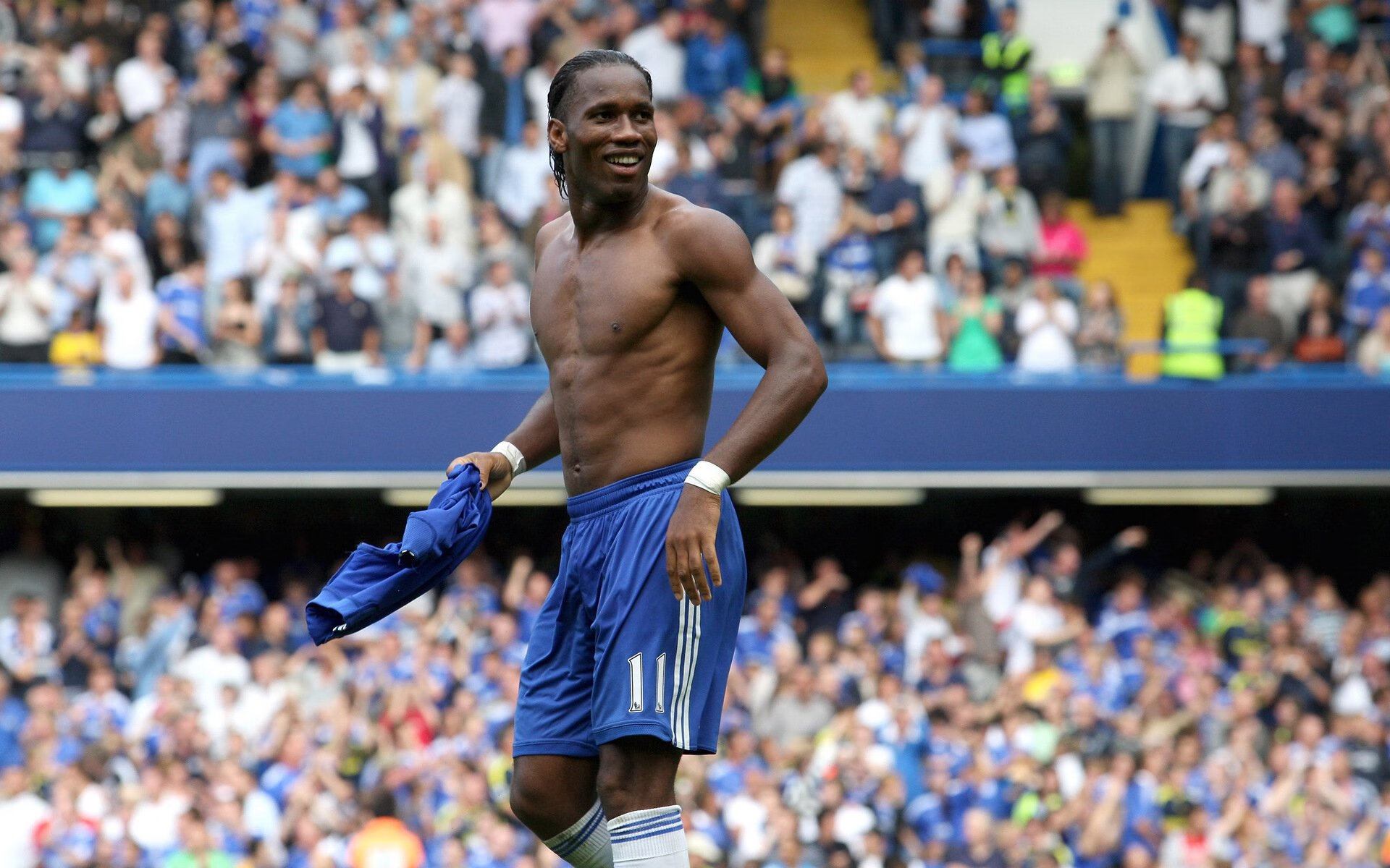 曼城逆转战胜巴黎圣日耳曼，豪取连胜，曼城vs巴黎圣日耳曼首发